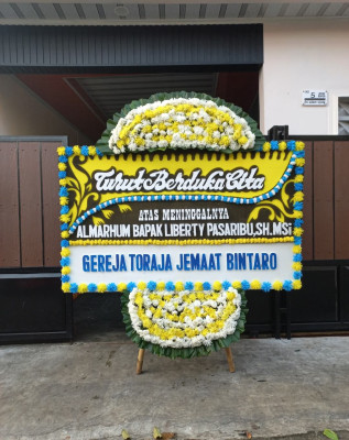 Papan Bunga Duka di Binduriang